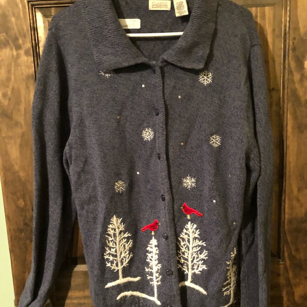 Women’s sweater